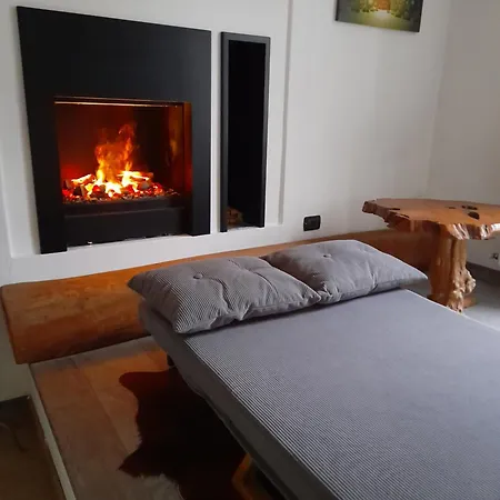 アパート Il Torchio - & Mountain アッバディーア・ラリアーナ